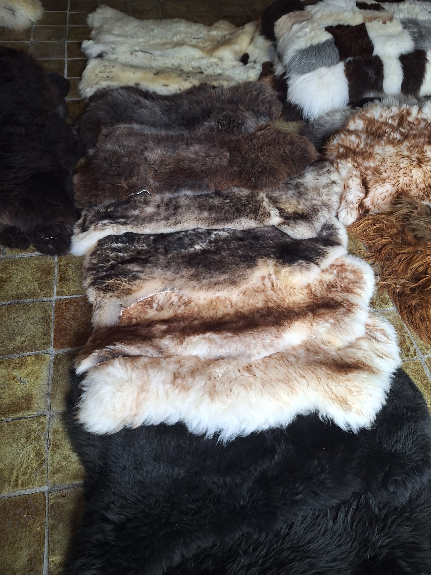Schapenvacht Mouflon bruin 111*130 (B2)